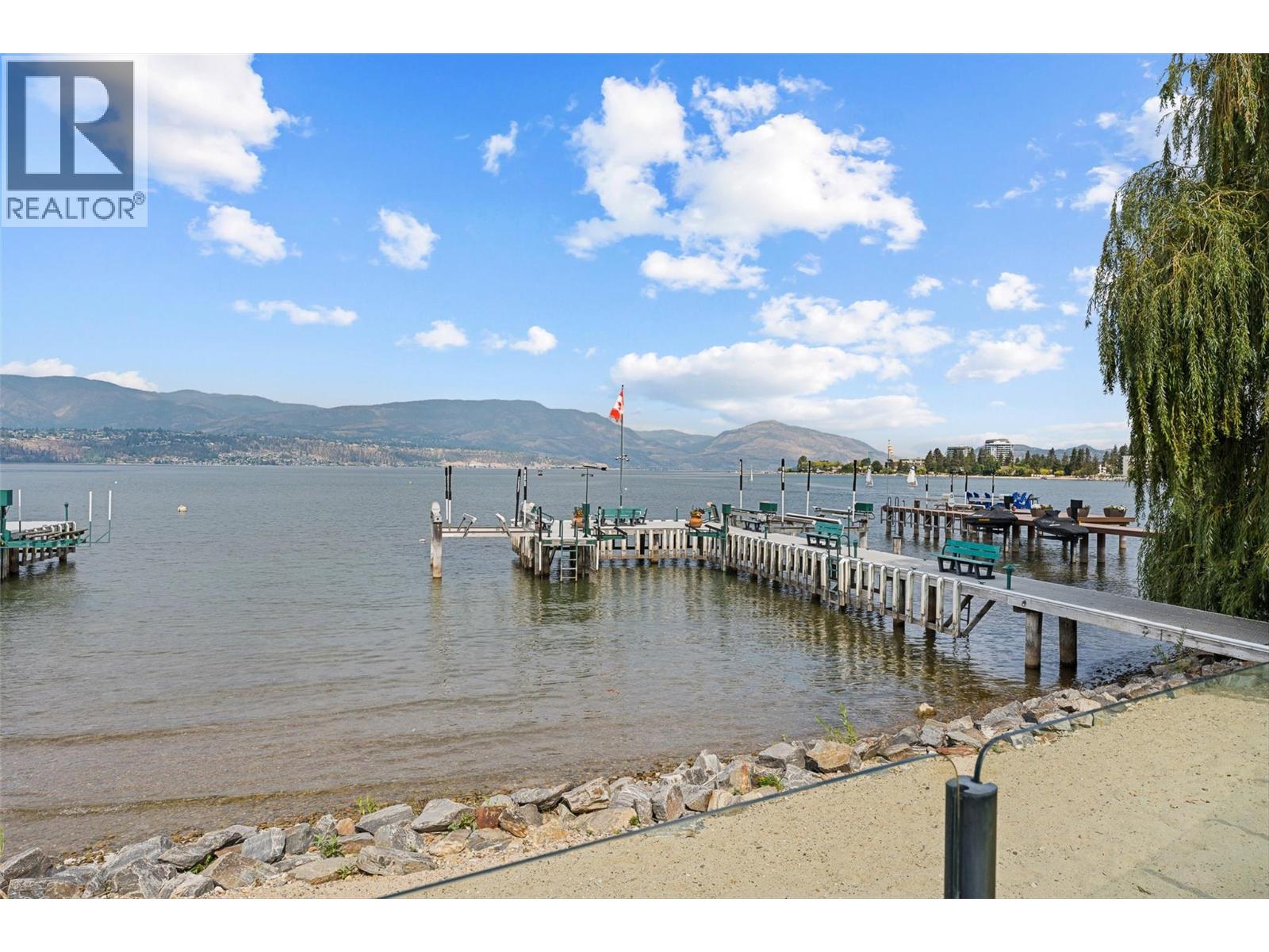 4244 Hobson Road, Kelowna