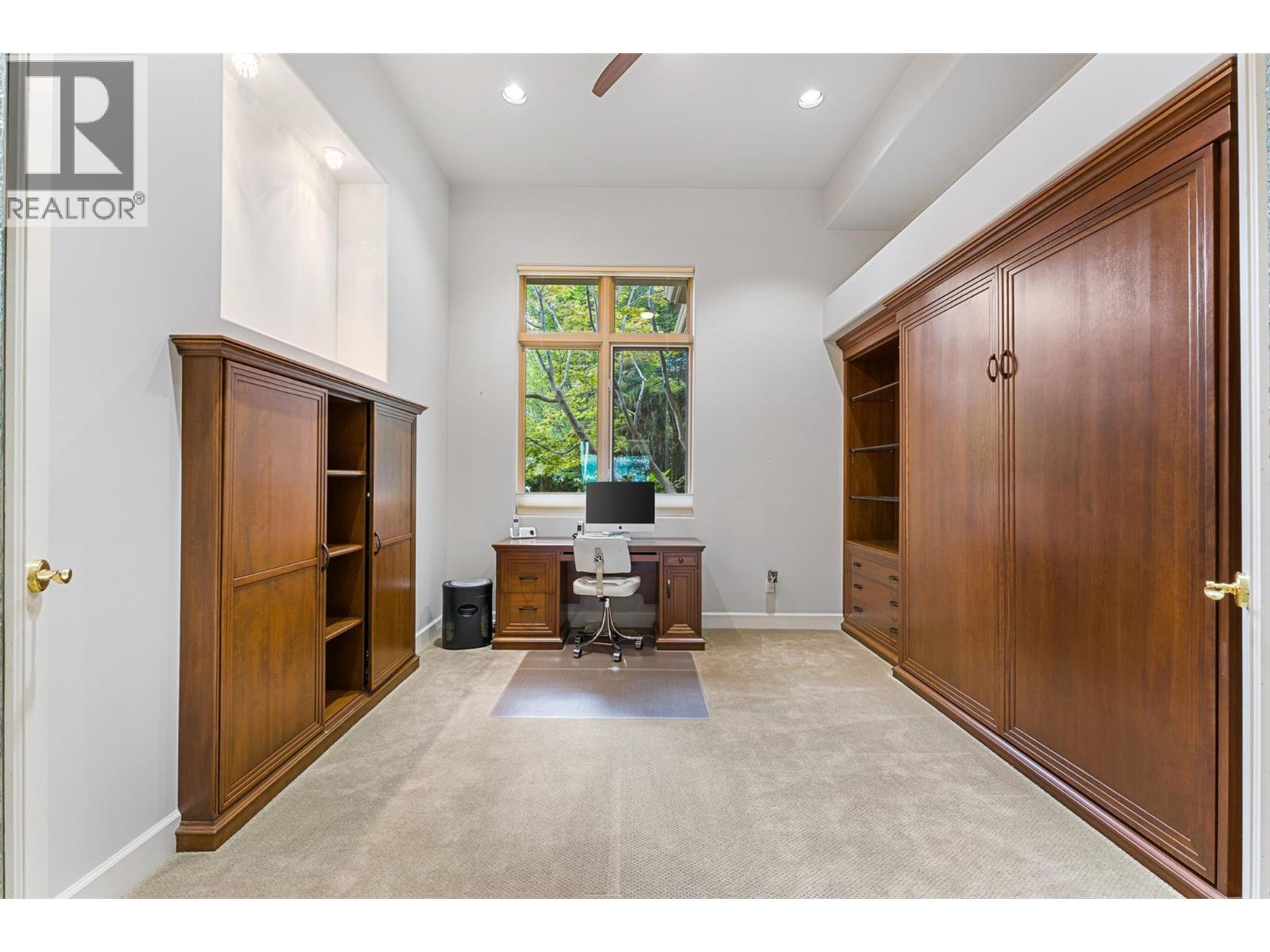 4244 Hobson Road, Kelowna