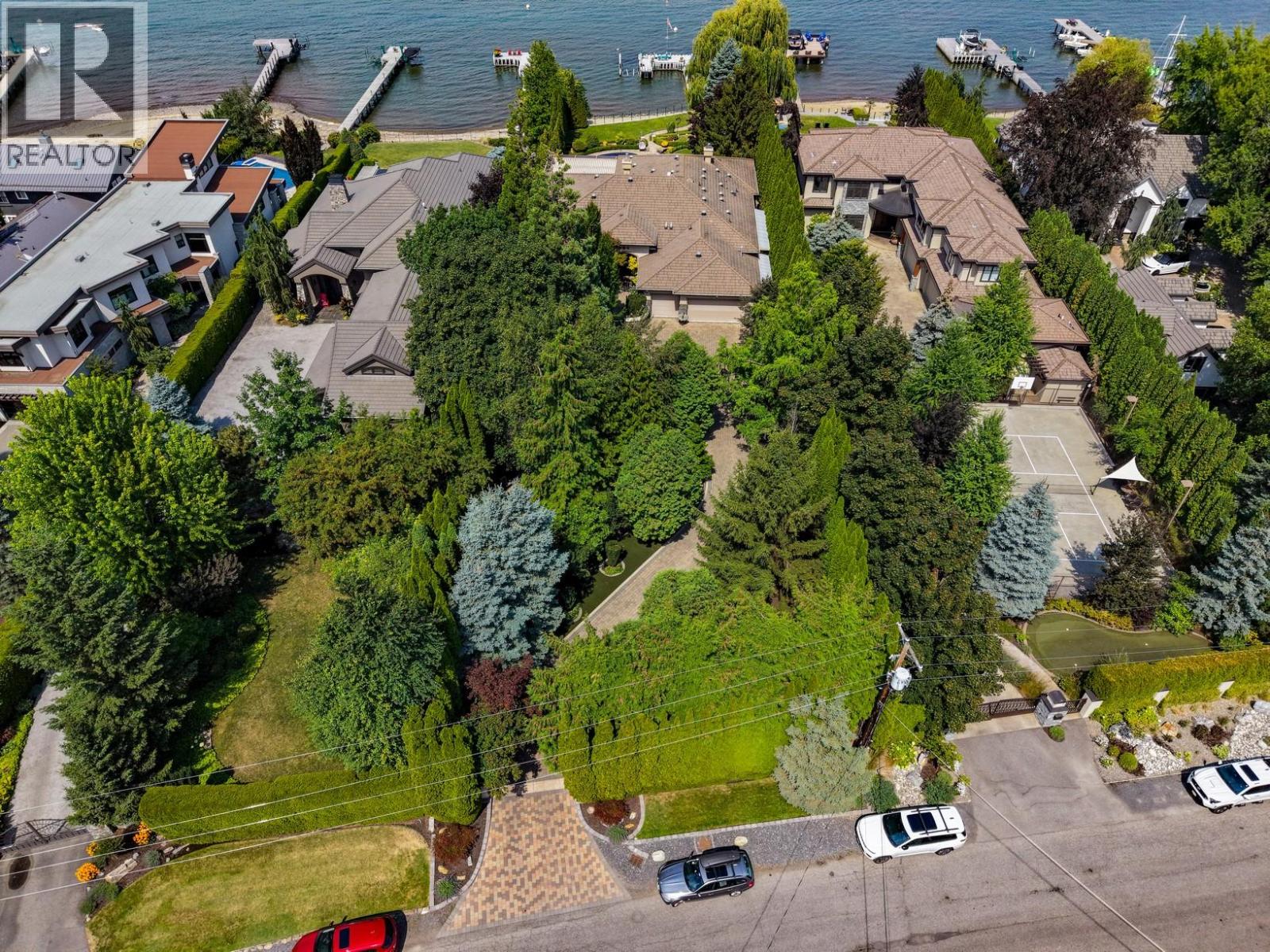 4244 Hobson Road, Kelowna
