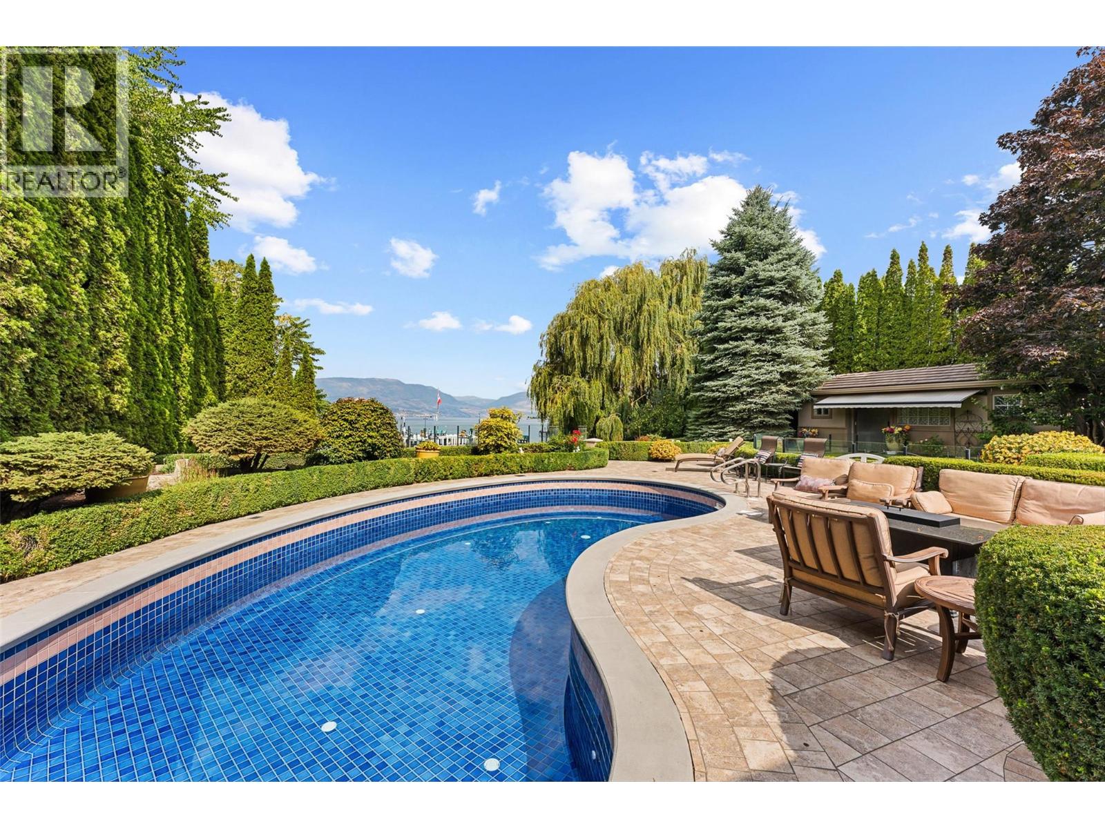 4244 Hobson Road, Kelowna