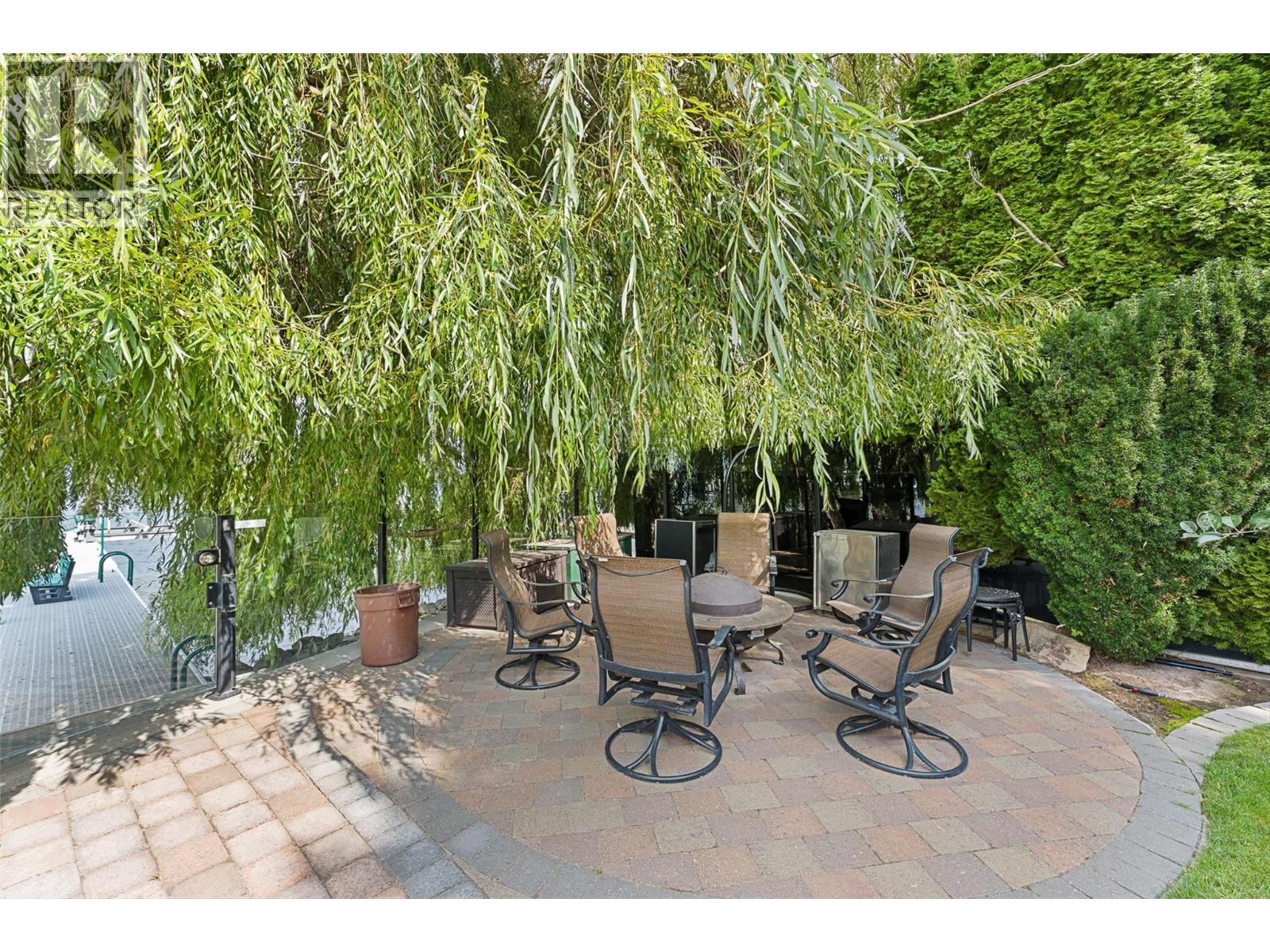 4244 Hobson Road, Kelowna