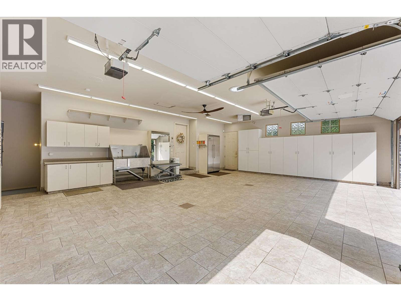 4244 Hobson Road, Kelowna