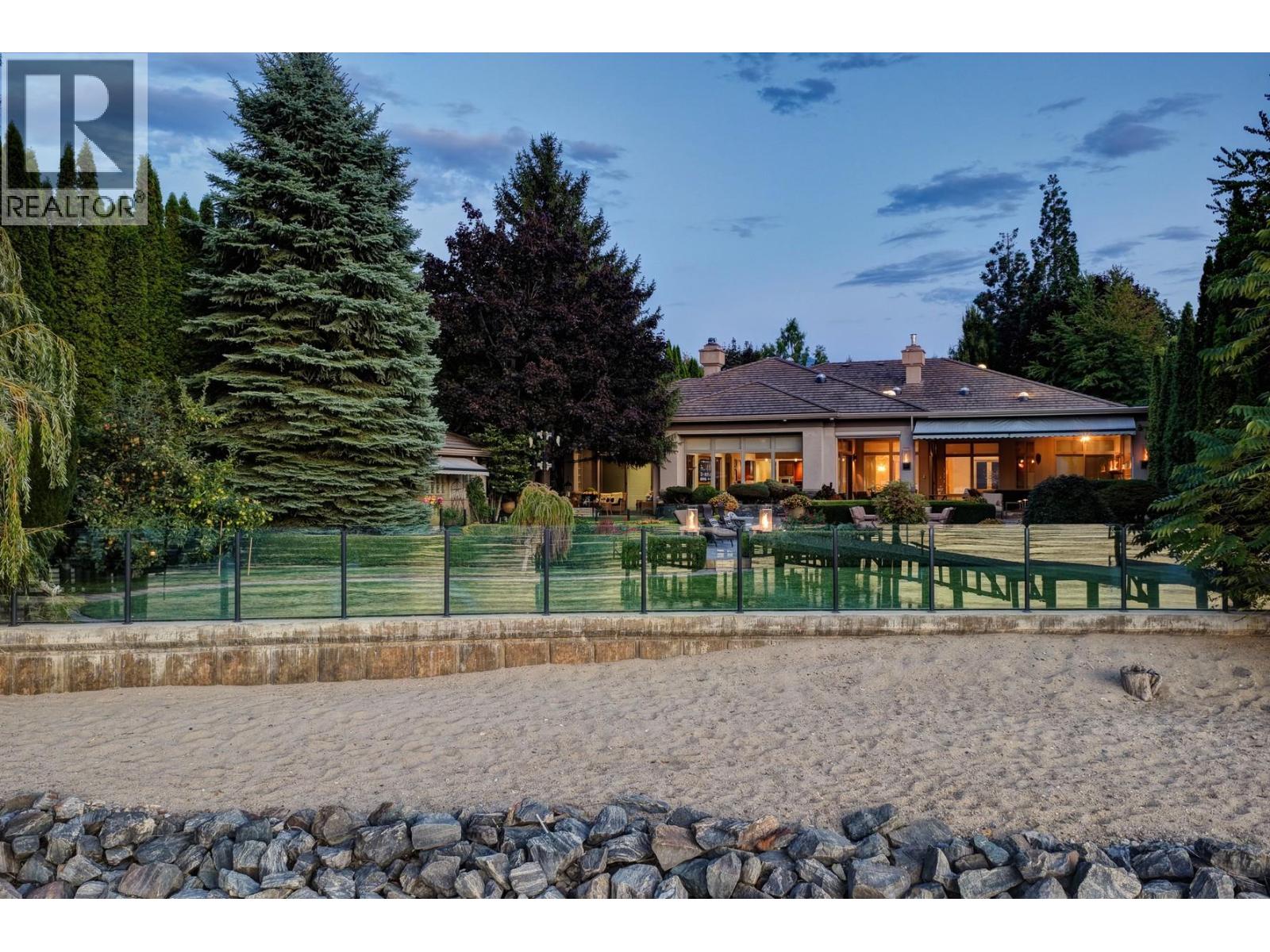 4244 Hobson Road, Kelowna