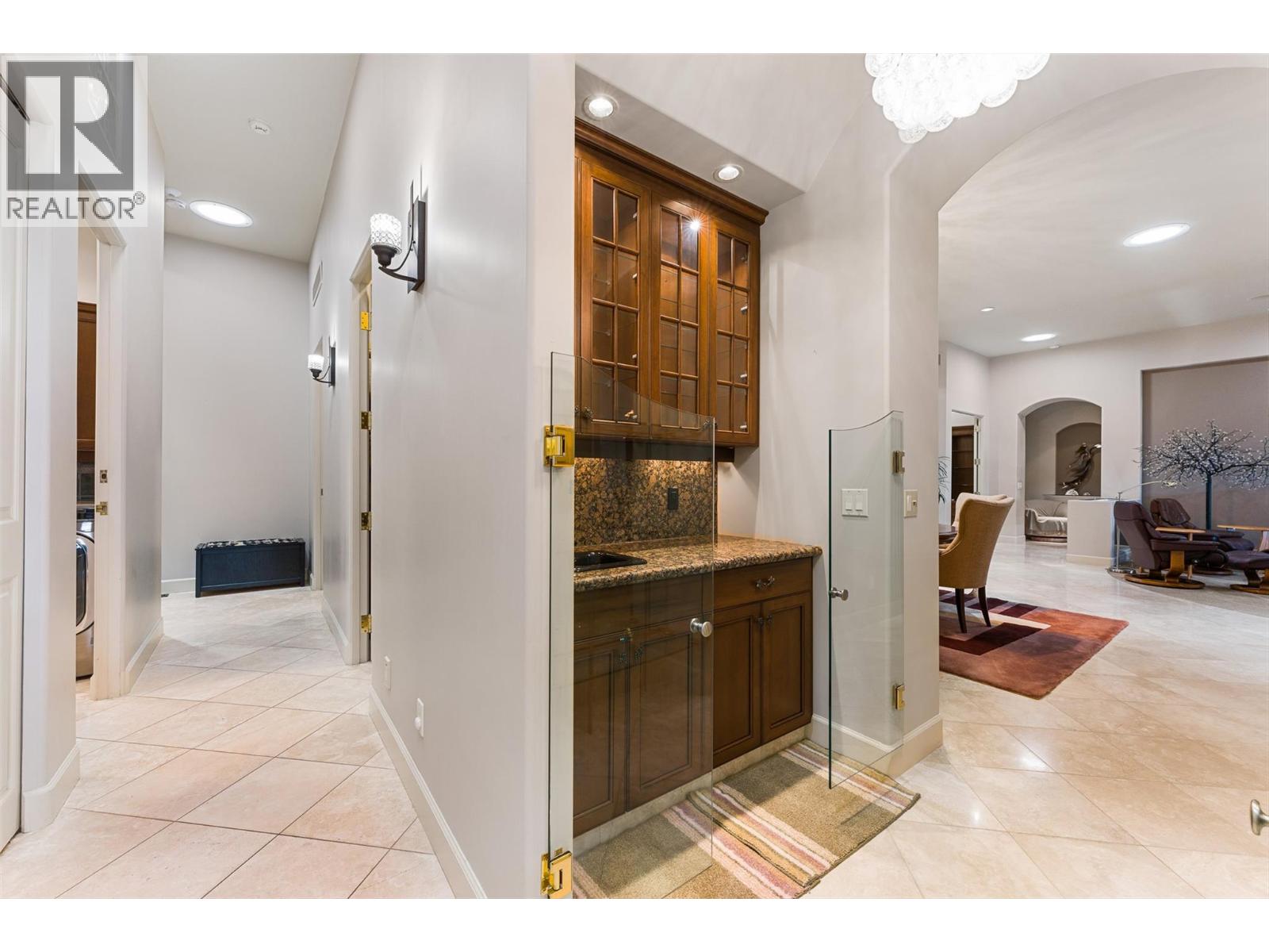 4244 Hobson Road, Kelowna