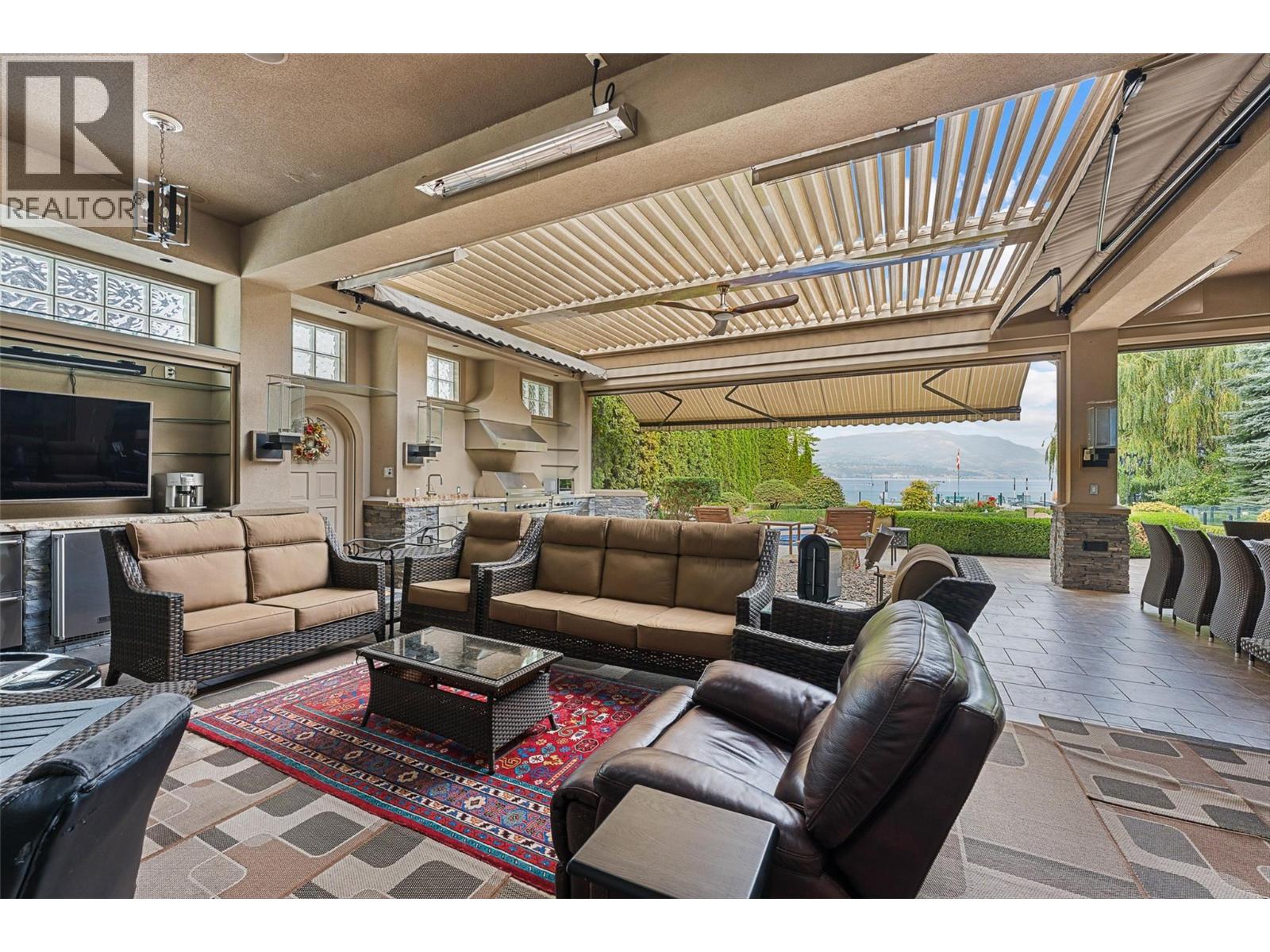4244 Hobson Road, Kelowna
