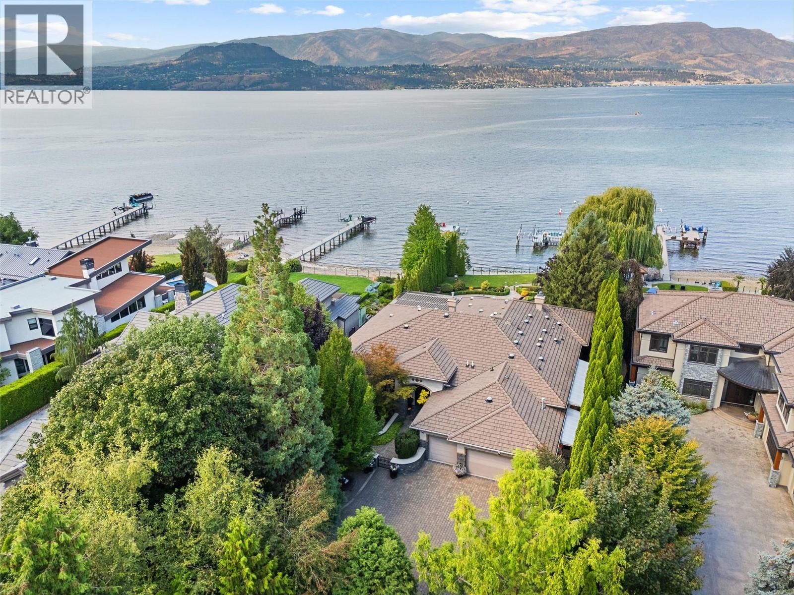4244 Hobson Road, Kelowna