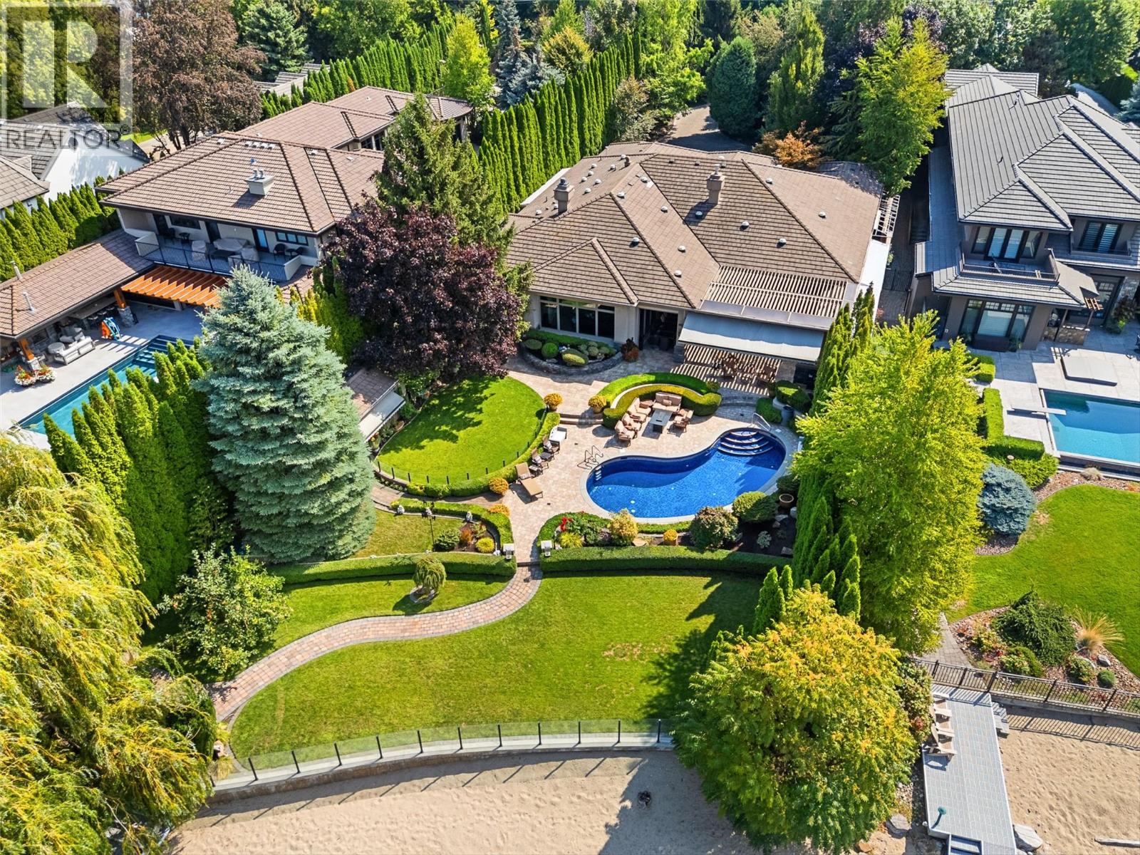 4244 Hobson Road, Kelowna