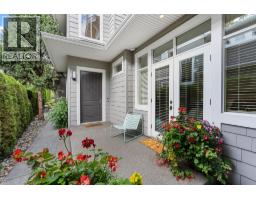 5pc Ensuite bath - 4190 Lakeshore Road Unit# 6, Kelowna, BC V1W1V9 Photo 6
