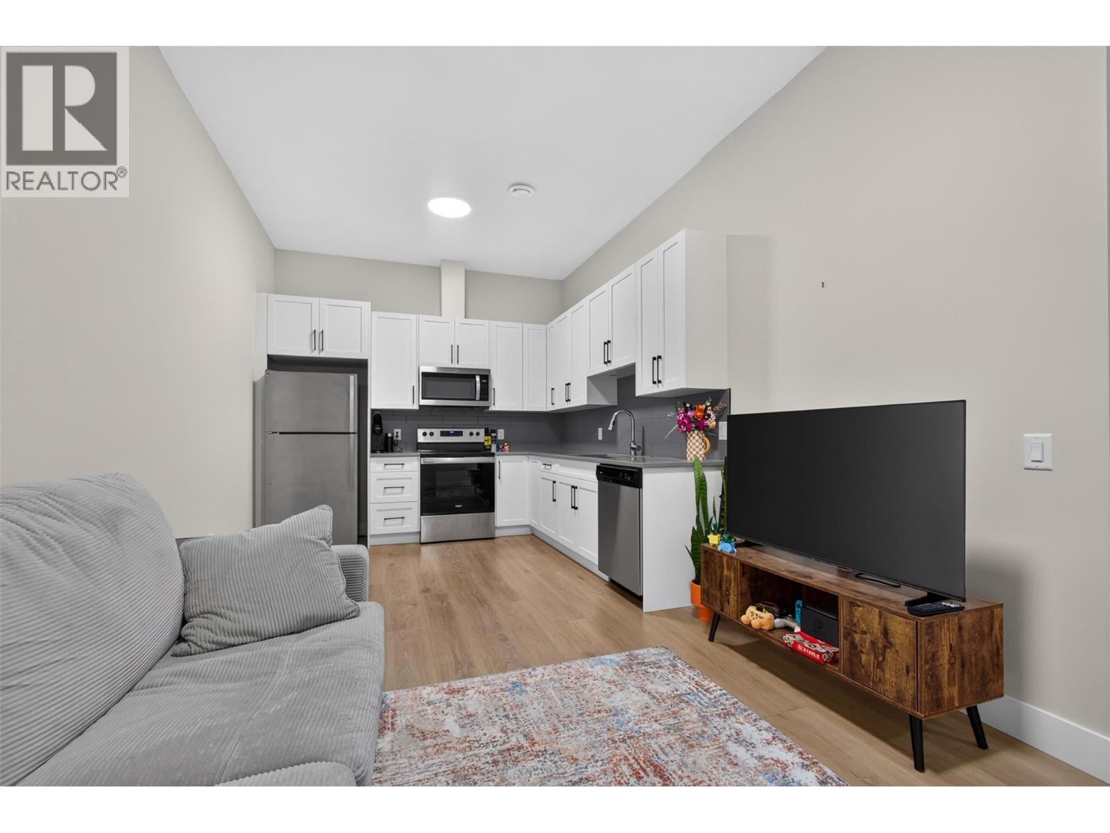 3555 Boxwood Road, Kelowna