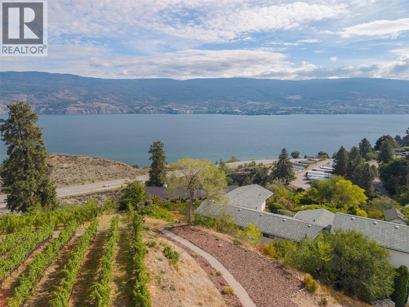5880 HESPELER Road, Summerland