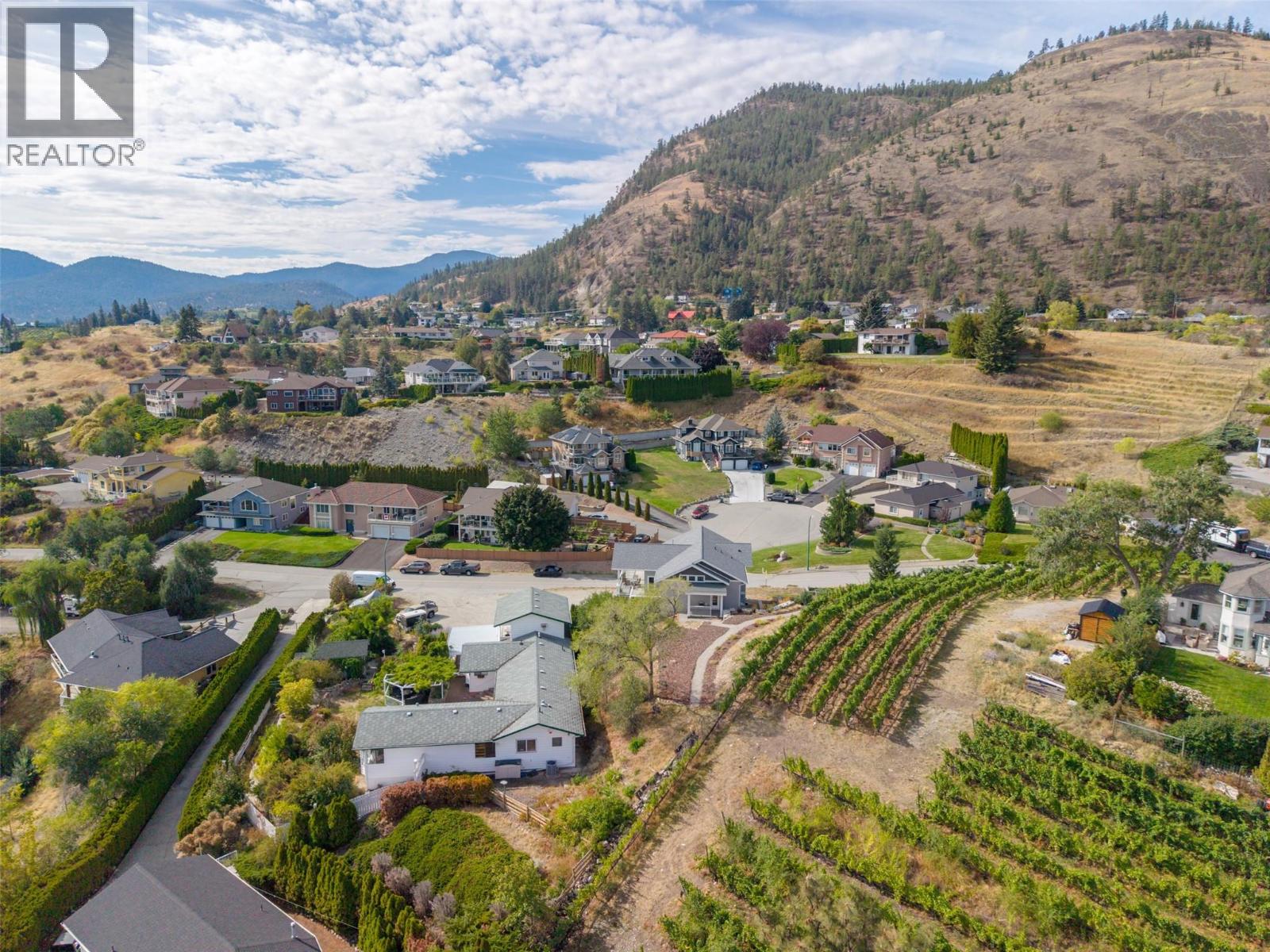 5880 HESPELER Road, Summerland