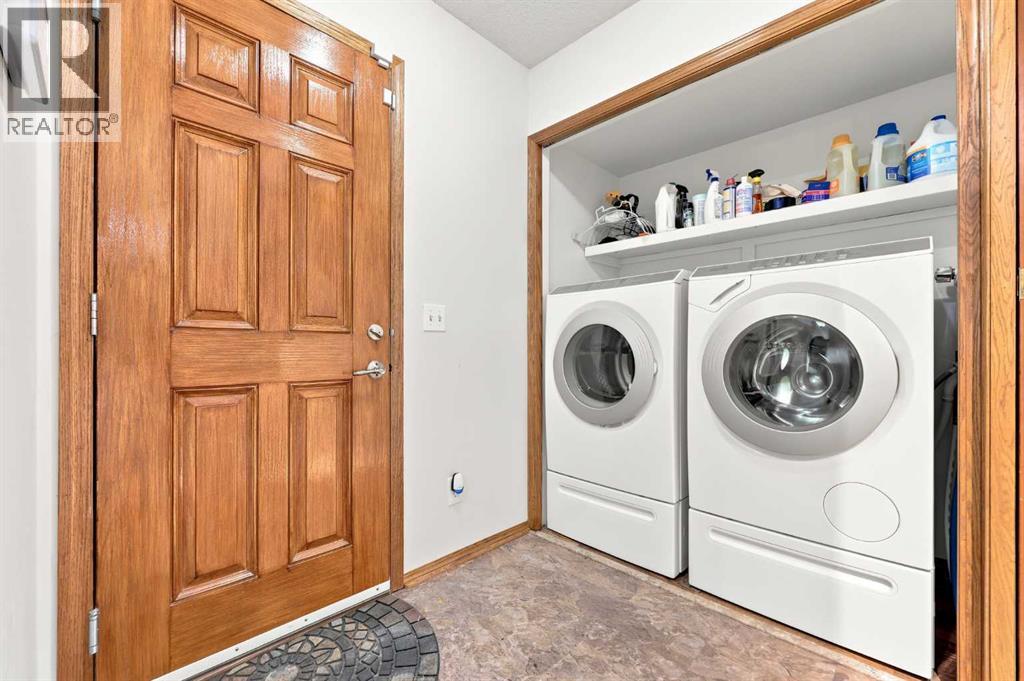 760 Riverbend Drive SE, Calgary — photo 6
