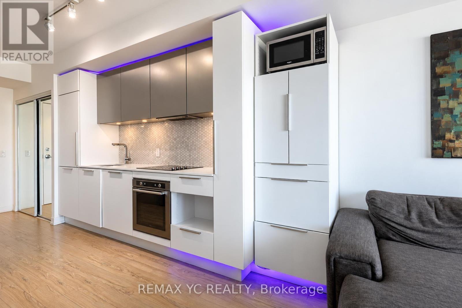PH11 - 85 WOOD STREET, Toronto (Church-Yonge Corridor) — photo 4