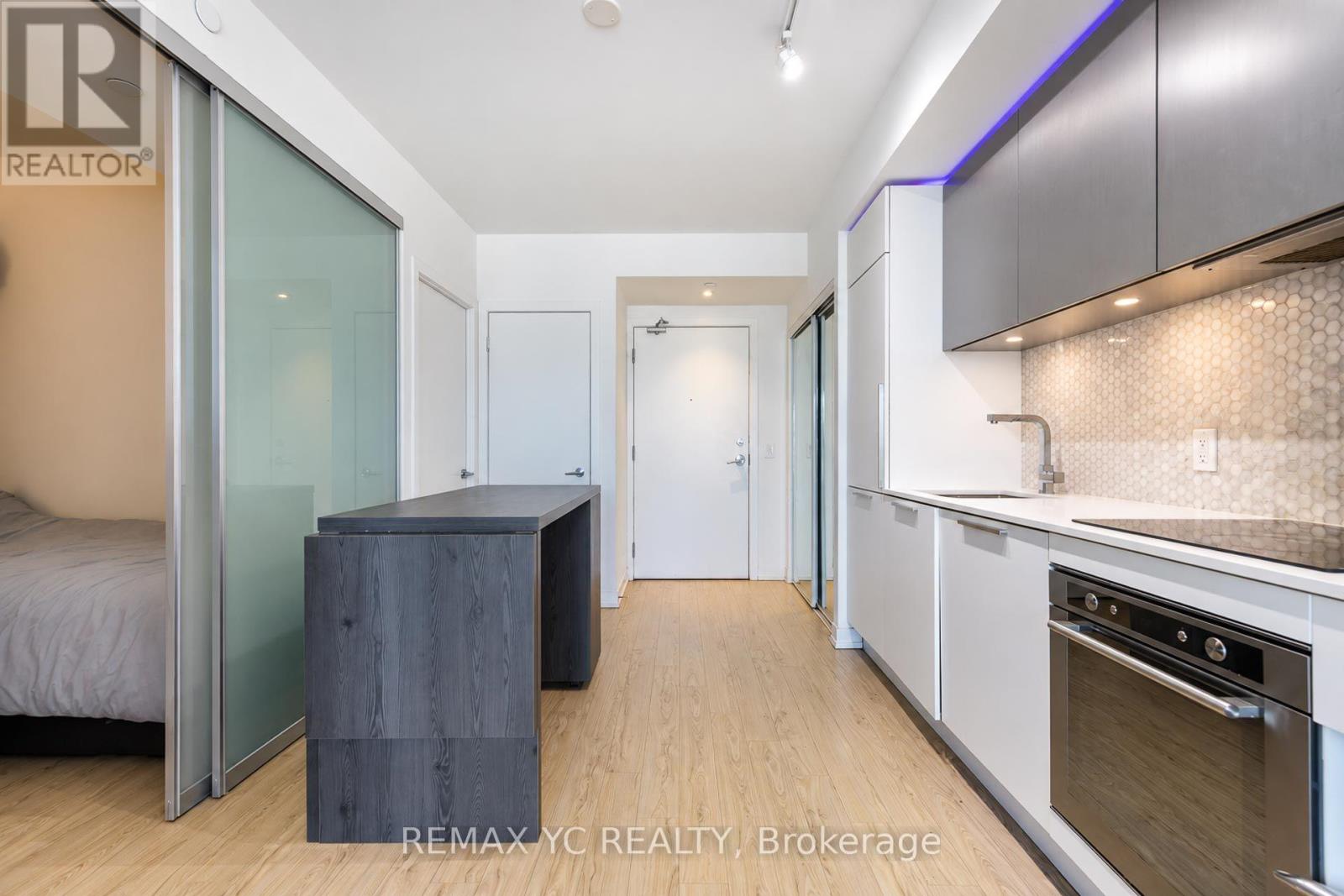 PH11 - 85 WOOD STREET, Toronto (Church-Yonge Corridor) — photo 6