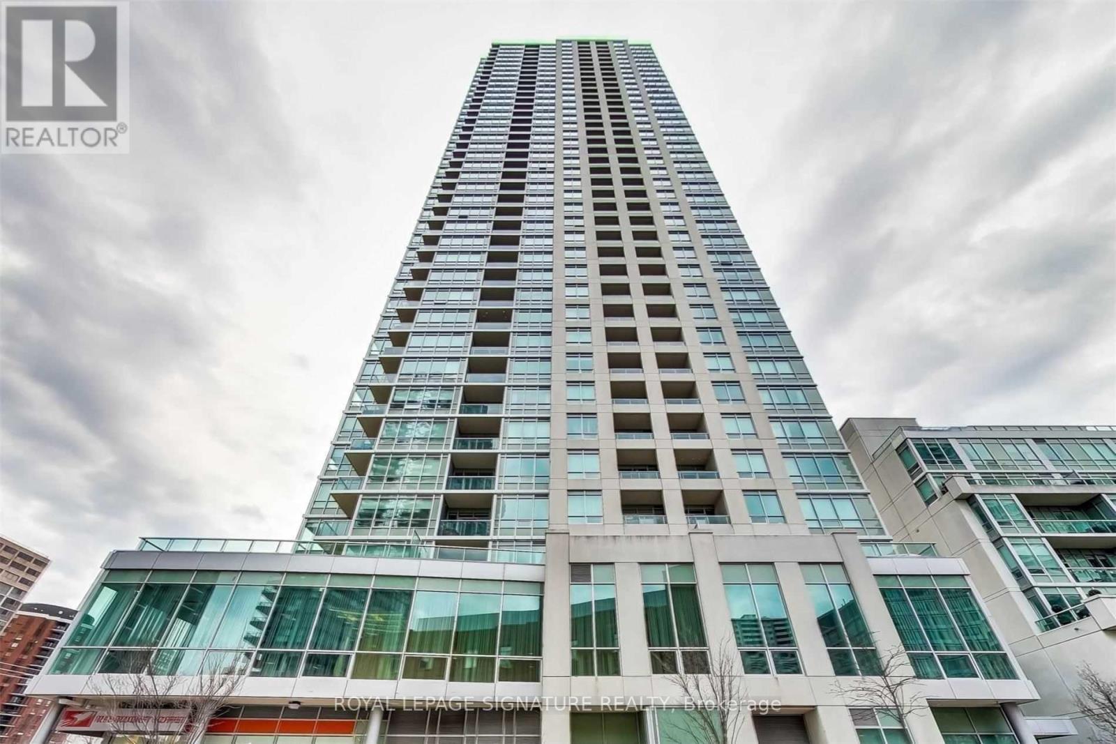 904 - 120 HOMEWOOD AVENUE, Toronto (North St. James Town)