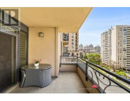 807c - 662 Sheppard Avenue E, Toronto, ON M2K3E6 Photo 22