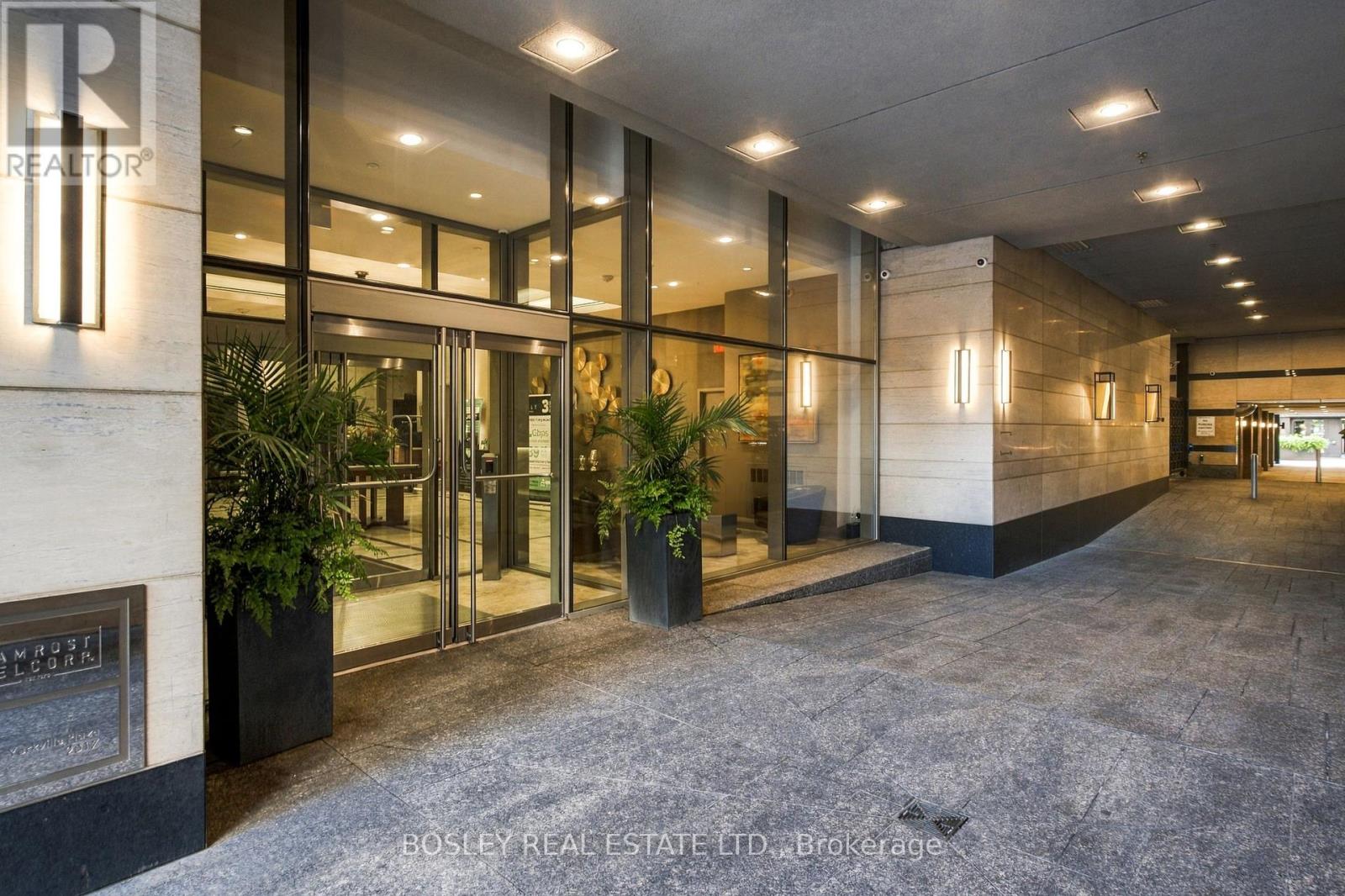 #2610 155 YORKVILLE AVENUE - 29