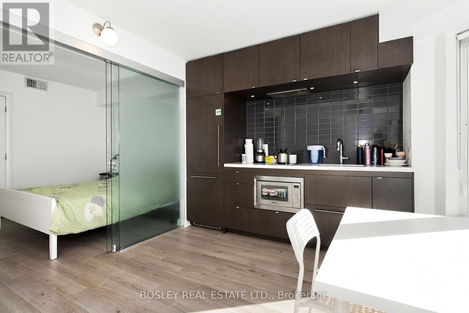 2610 - 155 YORKVILLE AVENUE, Toronto (Annex) — photo 4