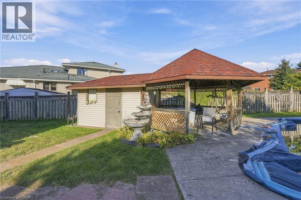 7 ARGON Court - 48