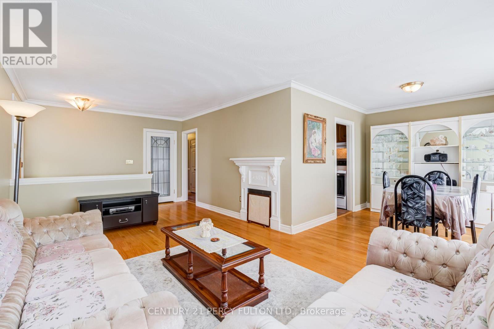 10 DUNLOP AVENUE, Toronto (Clairlea-Birchmount) — photo 8