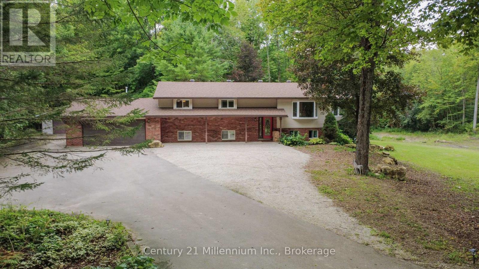 Single Family at 200185 SIDEROAD 10