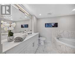 2203 - 400 Webb Drive, Mississauga, ON L5B3Z7 Photo 24
