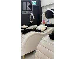 Bed #1 - 3810 Bloor Street W, Toronto, ON M9B6C2 Photo 10