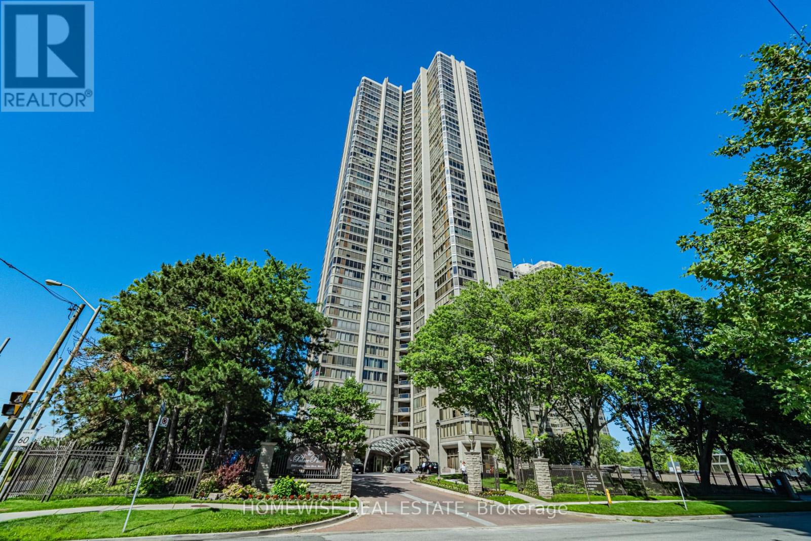#1407 2045 LAKE SHORE BOULEVARD W - 33