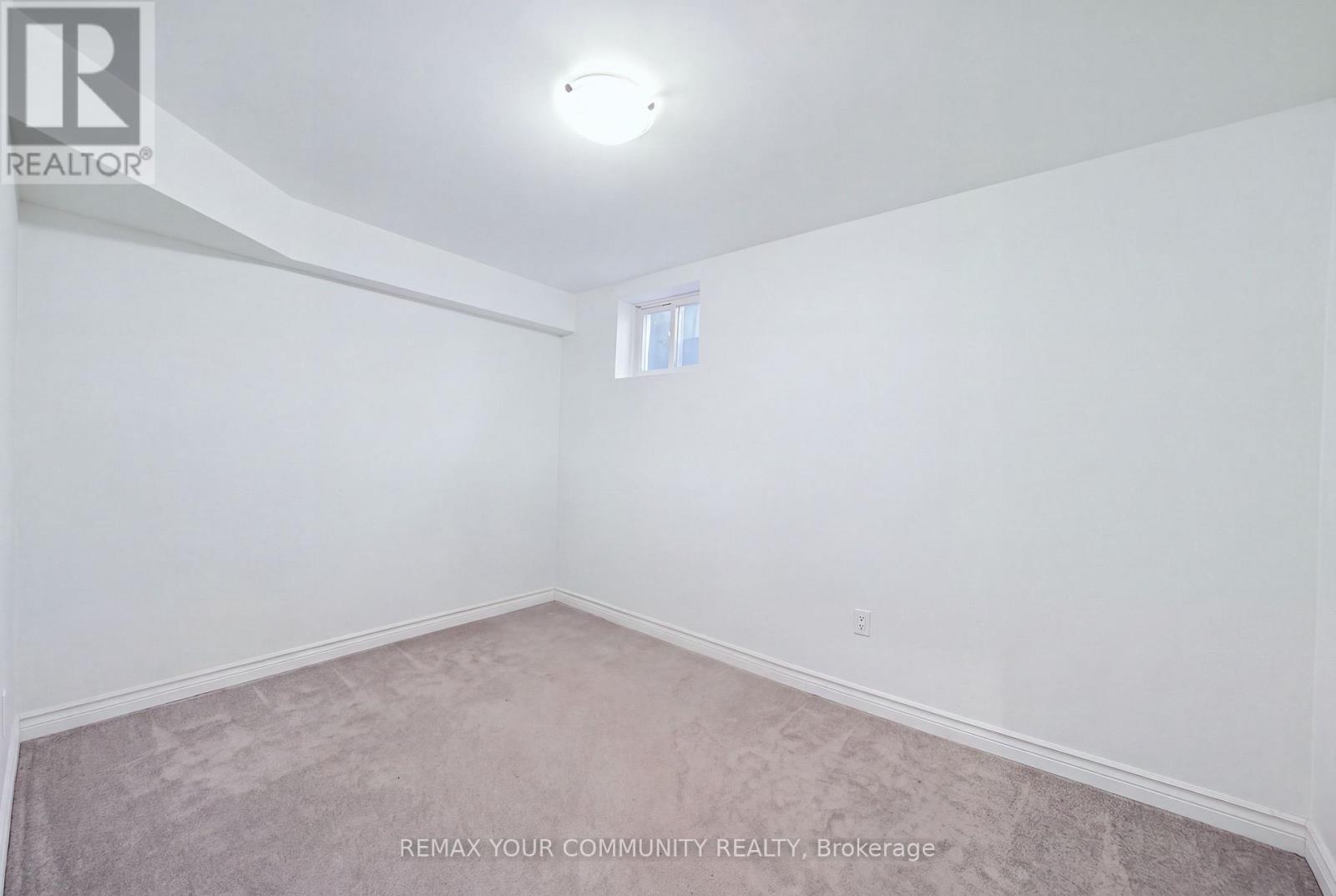 44 CANDY CRESCENT W - Image 36