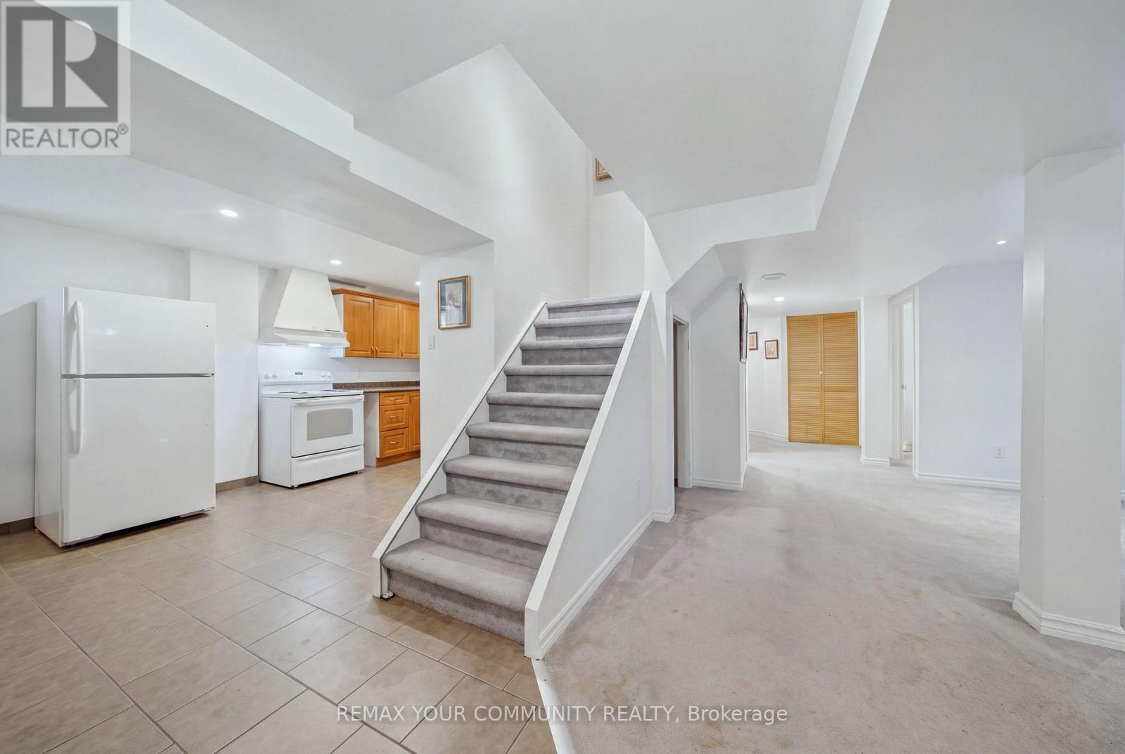 44 CANDY CRESCENT W - Image 47