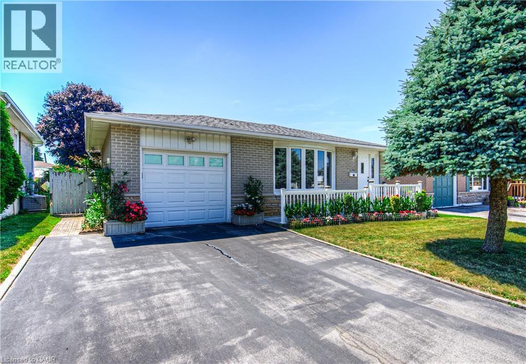 1227 VALENTINE Drive, Cambridge — photo 1