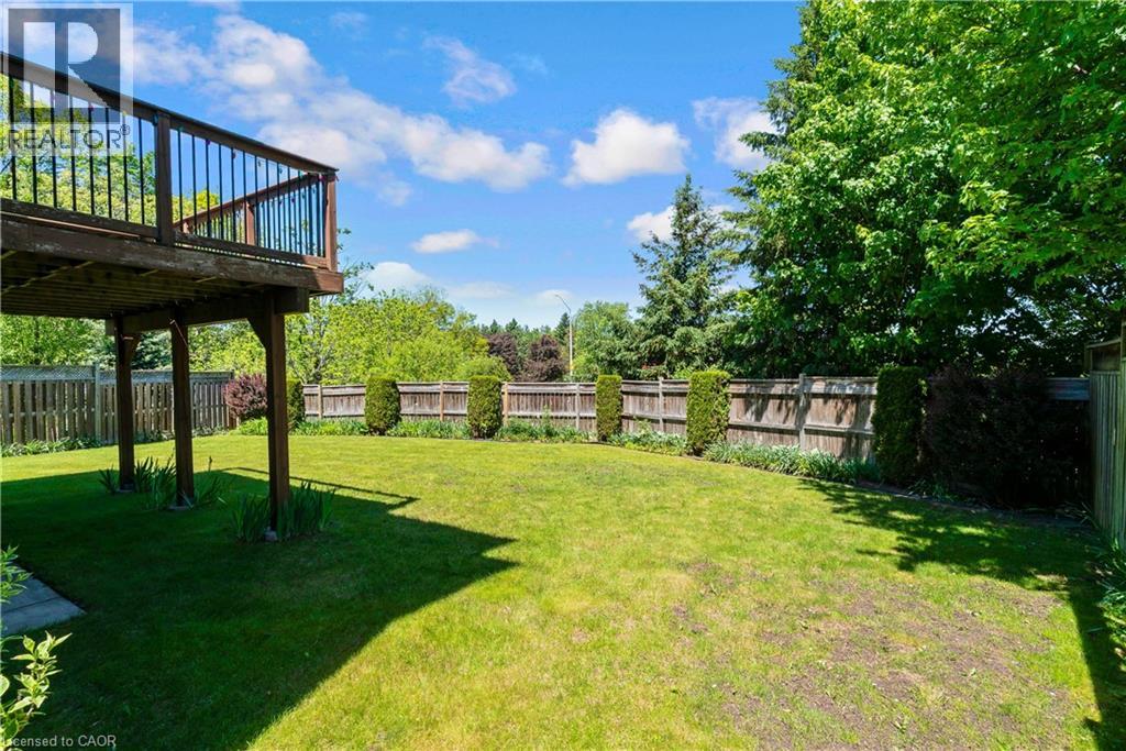 298 GARTH MASSEY Drive, Cambridge — photo 6