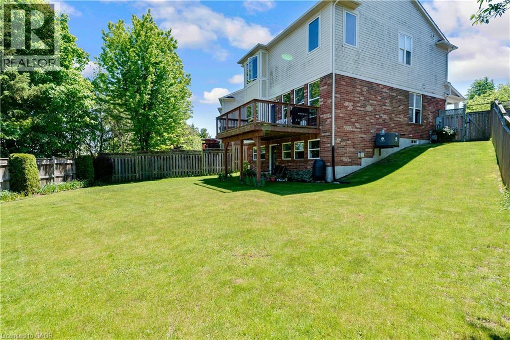298 GARTH MASSEY Drive, Cambridge — photo 4