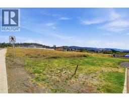 120 Chartrand Avenue, Logan Lake, BC V0K1W0 Photo 11