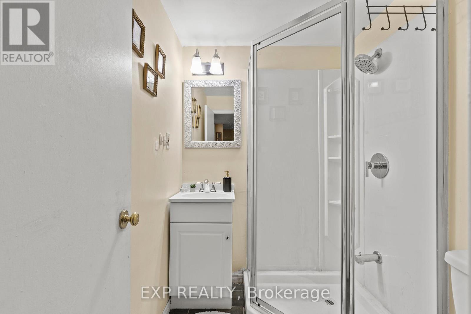 6745 DAWSON STREET - Image 24