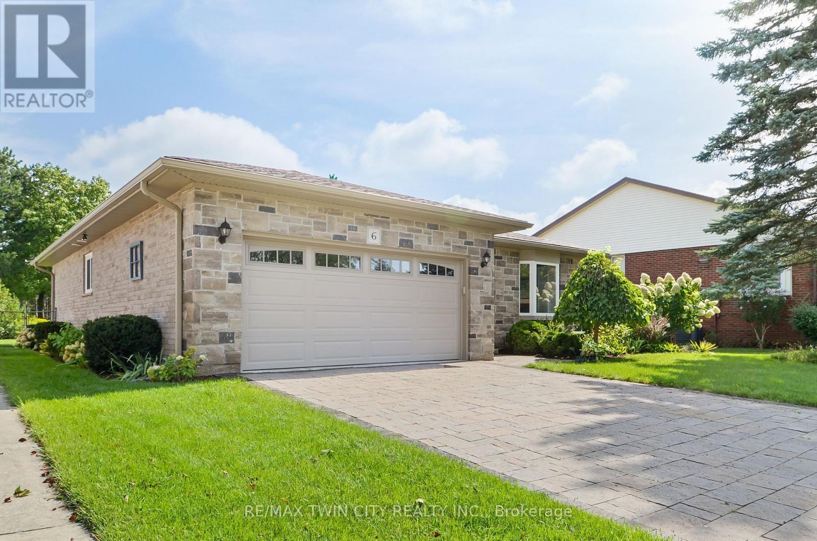 6 EDENRIDGE DRIVE - 3