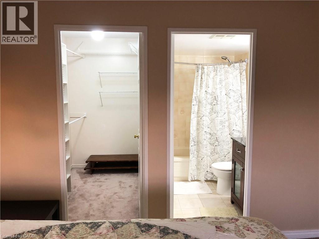 300 KEATS Way Unit# 505, Waterloo — photo 9