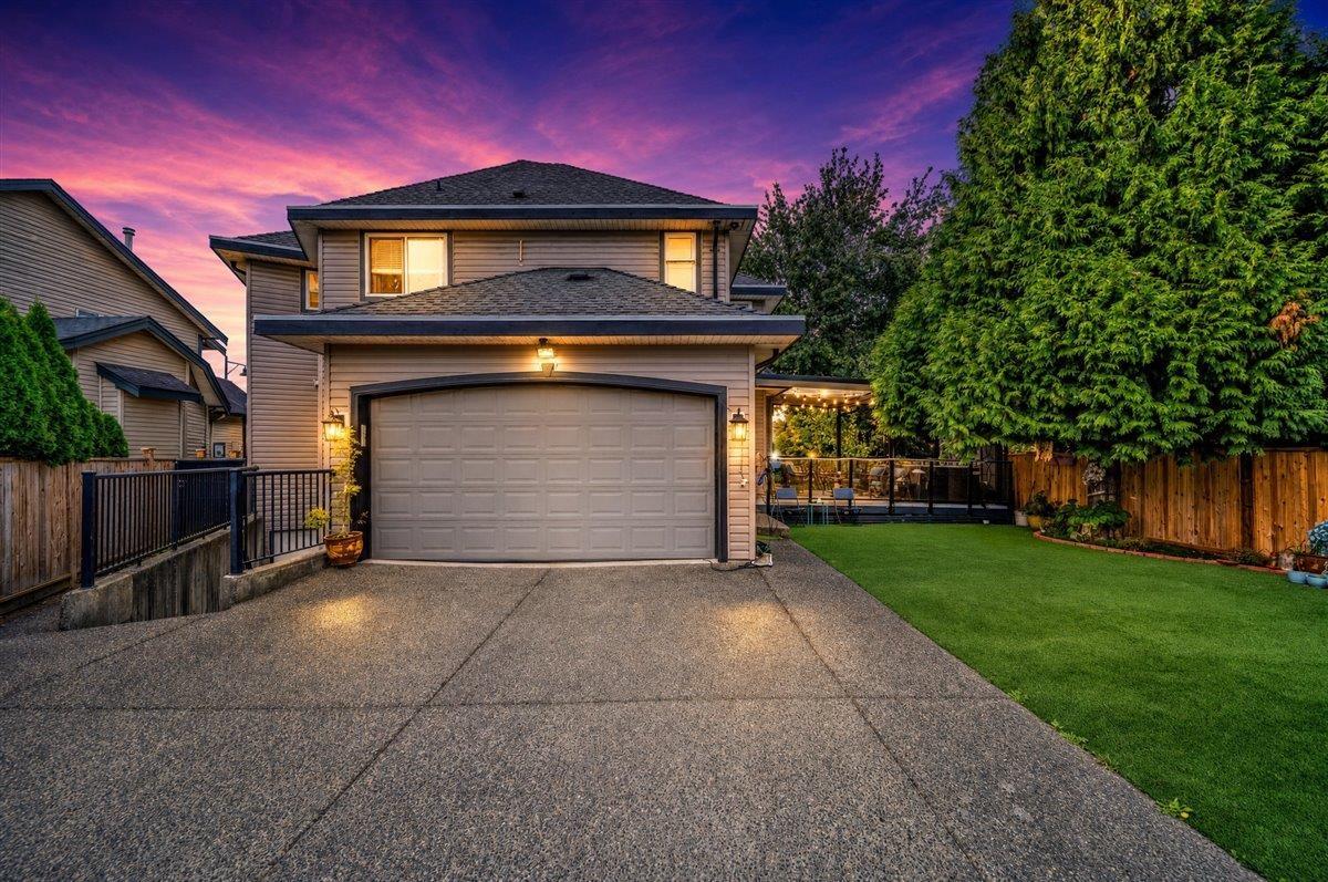 6358 167B STREET, Surrey — photo 2