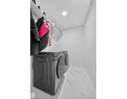 7011 177 Av Nw, Edmonton, AB T5Z0W8 Photo 41