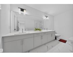 7011 177 Av Nw, Edmonton, AB T5Z0W8 Photo 45