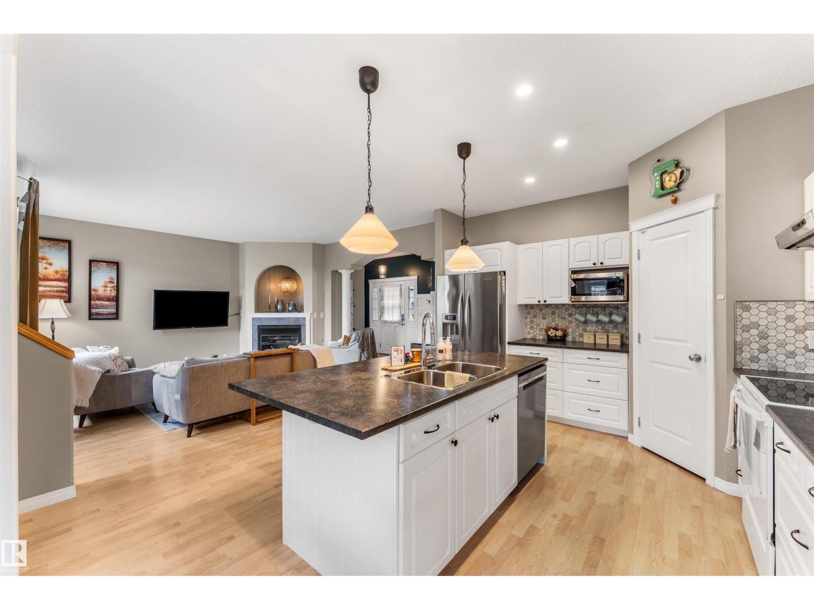 15 Willowby CL - Image 17