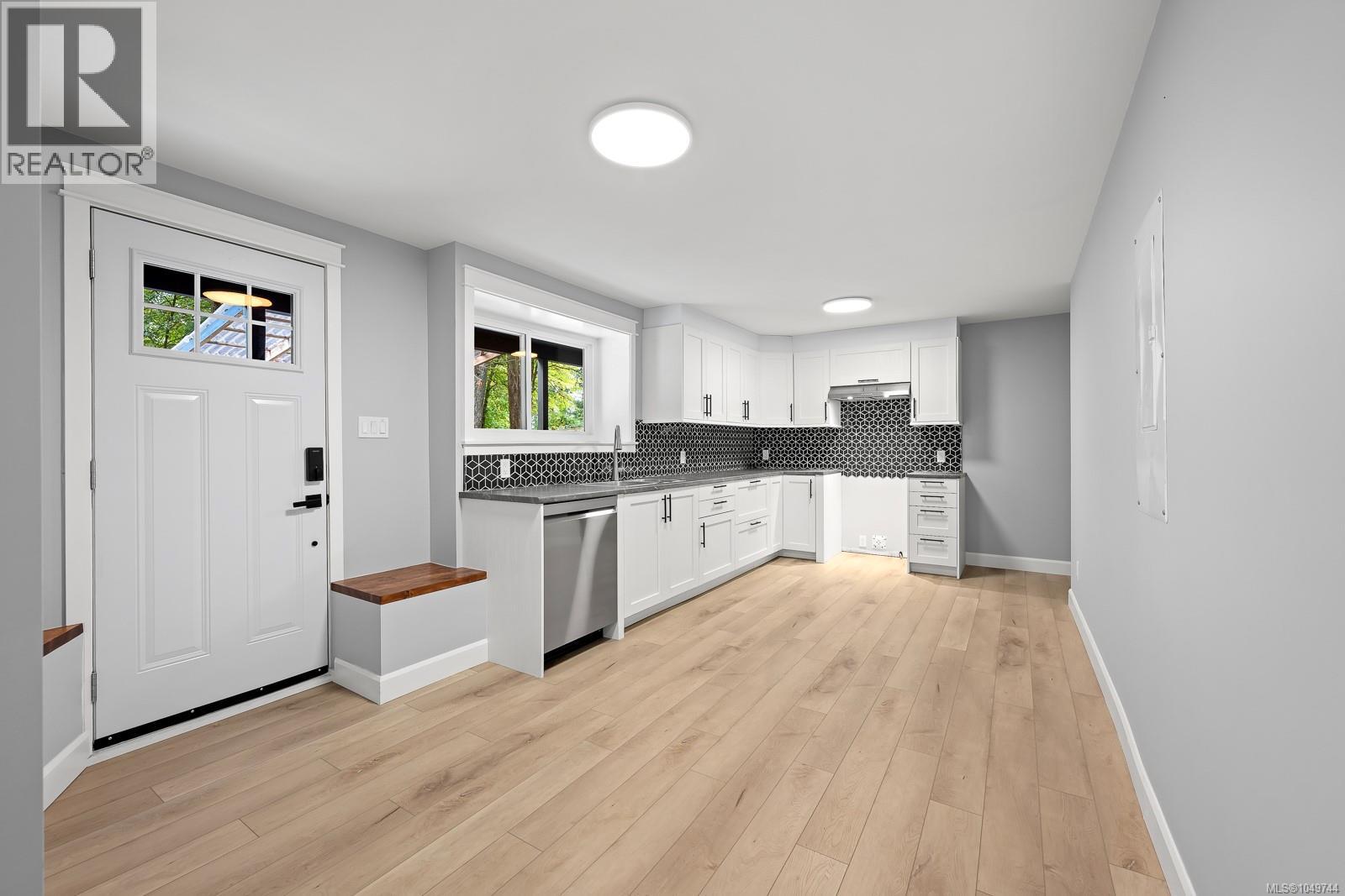 245 Glacier View Dr - 19
