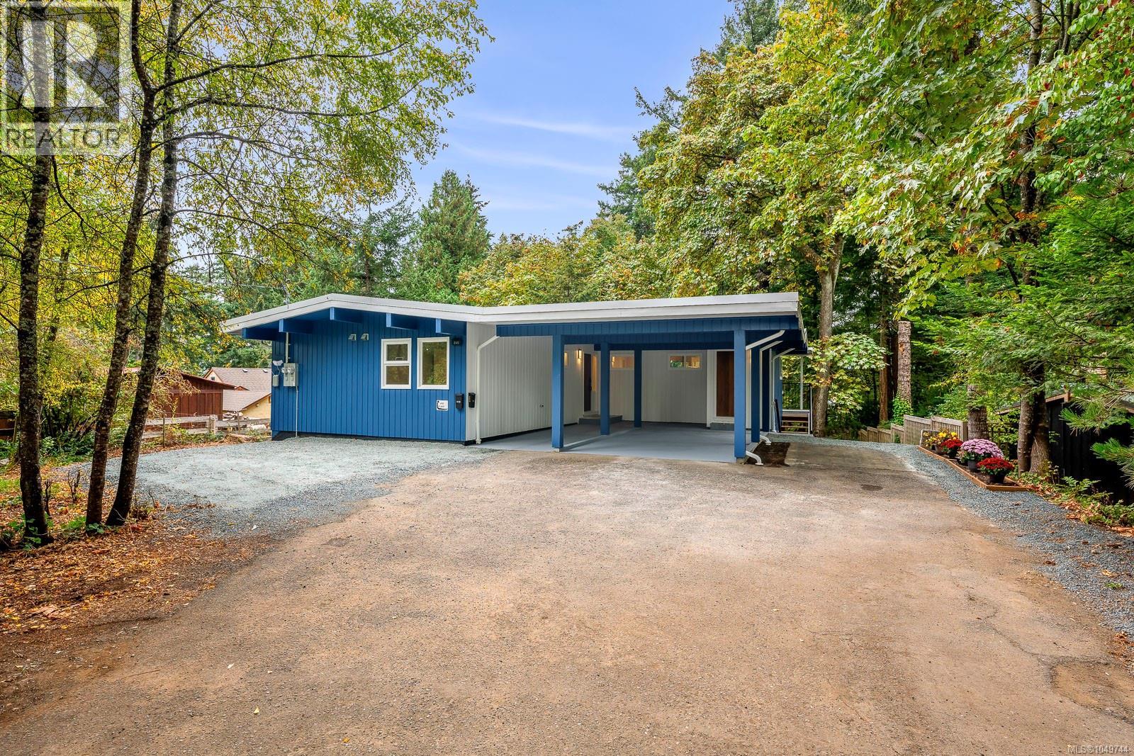 245 Glacier View Dr, Comox — photo 4