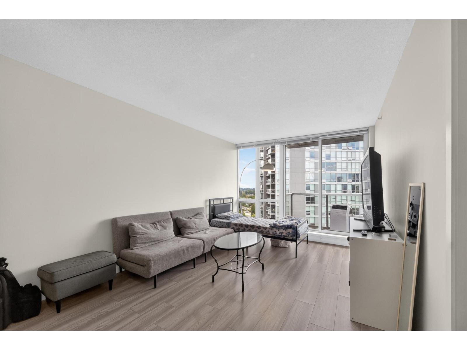1903 13688 100 AVENUE, Surrey — photo 3