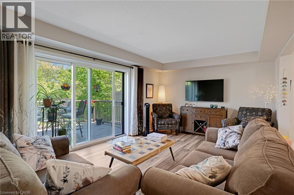 #2 635 SAGINAW Parkway - Image 15