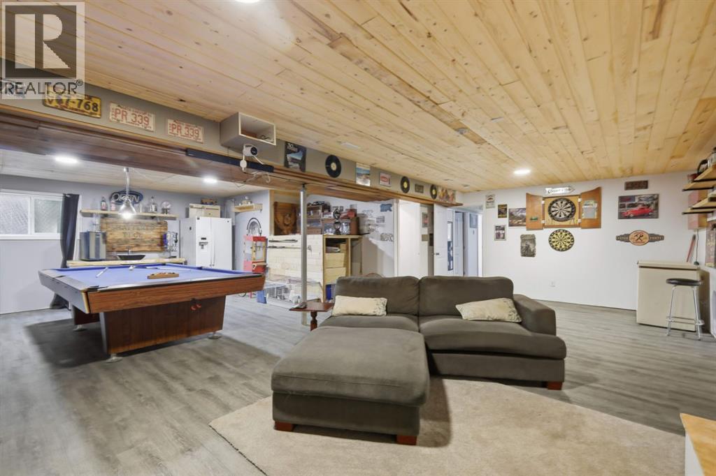 5121 52 St Court - Image 25