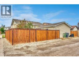 303 Strathaven Drive - photo 5