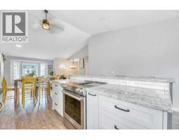 303 Strathaven Drive - photo 25