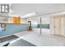 303 Strathaven Drive - photo 34
