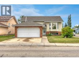 303 Strathaven Drive - photo 2